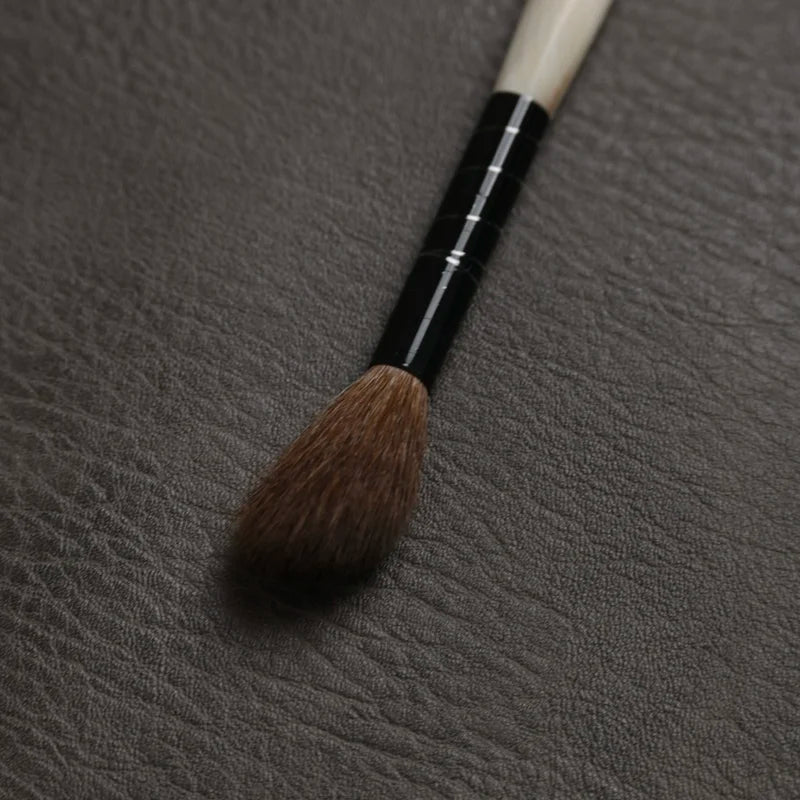 Qiaolianggong Red Squirrel Fur Makeup Brush for Face & Blush