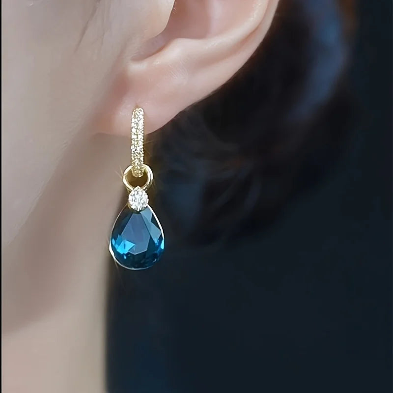 Retro Elegant Teardrop Pendant Earrings for Women - Versatile Jewelry Gift