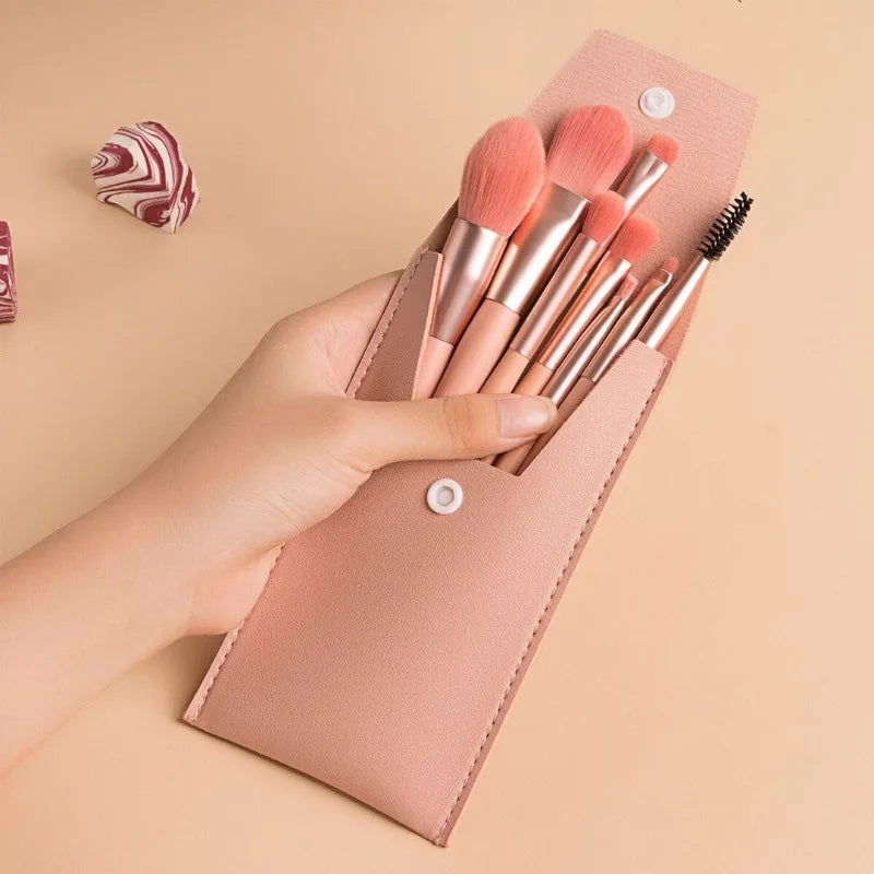 Mini Makeup Brush Set 8Pcs with Portable Handle - Perfect for Blush & Eyeshadow