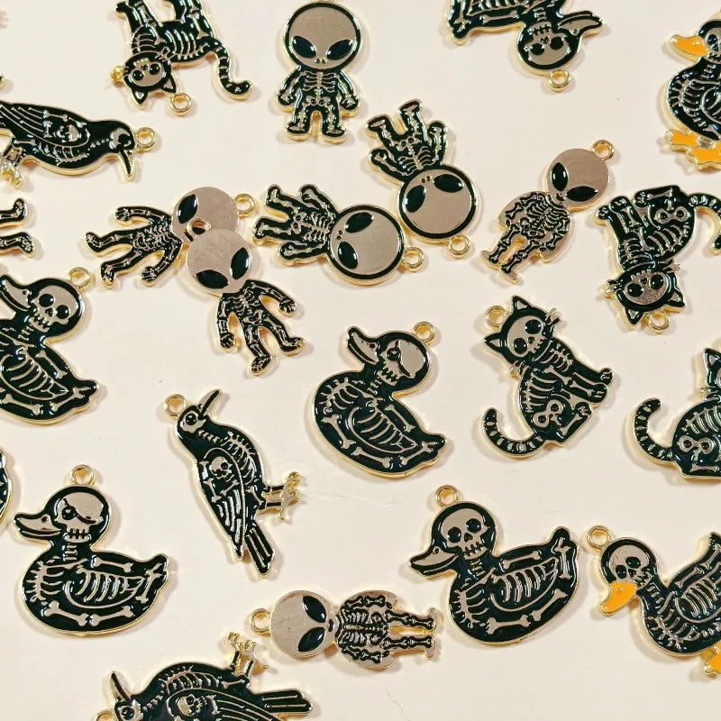 Halloween Skeleton Crow Duck Cat Alien Charms 10pcs Jewelry Pendants for Earrings & Crafts