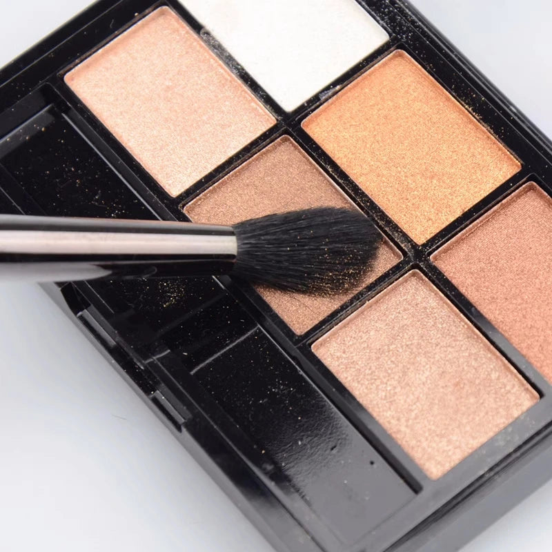 Eye Shadow Blending Brush - Natural Goat Hair Makeup Tool for Soft Application