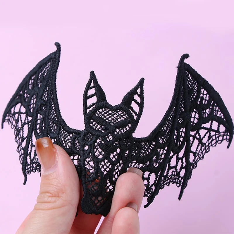 Halloween Embroidery Bat Patch for Clothing Bags Curtains DIY Repair - Black & White