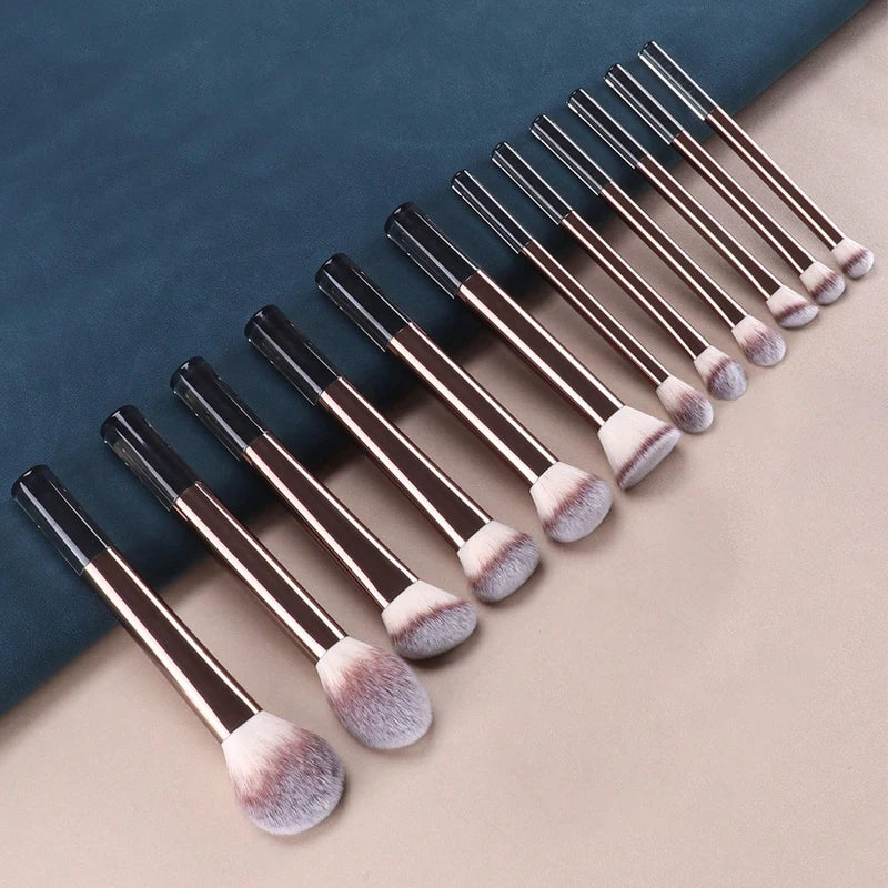 Professional Makeup Brush Set with Ergonomic Handles & Soft Bristles - 12 Pieces