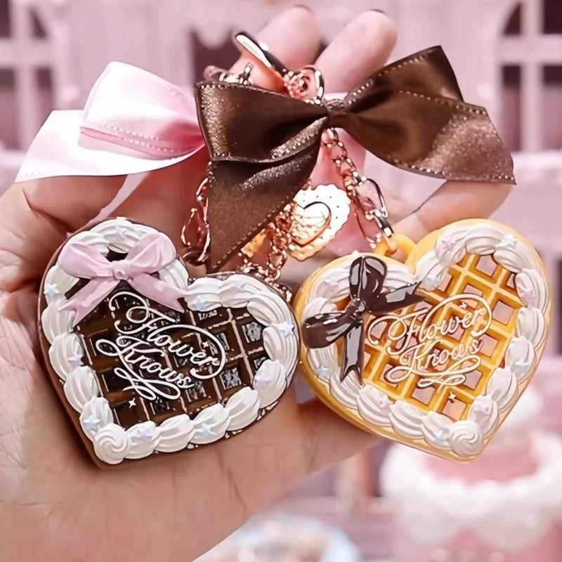 Mini Honey Face Powder Pendant Makeup Brightening Oil Control Foundation Cosmetics