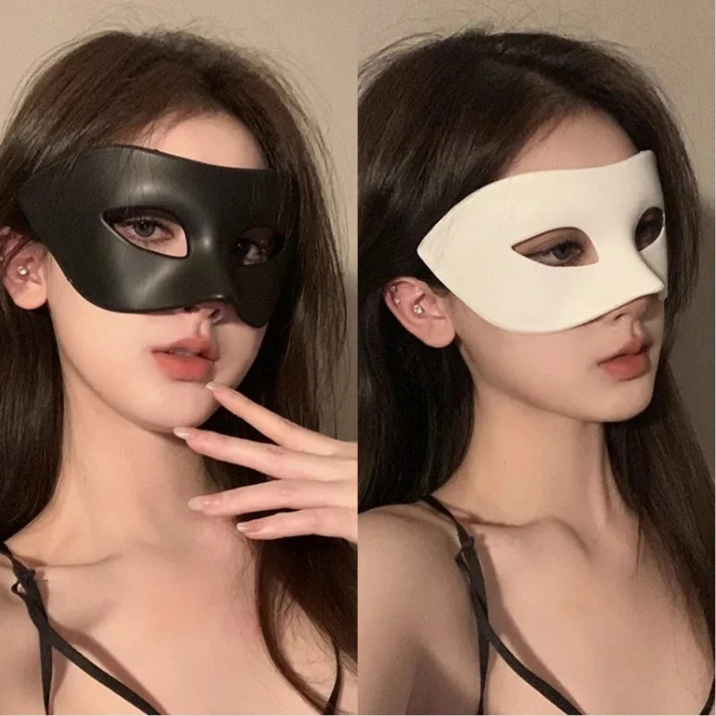 Unisex Venetian Masquerade Masks for Parties Halloween & Cosplay - Half Face Costume Masks