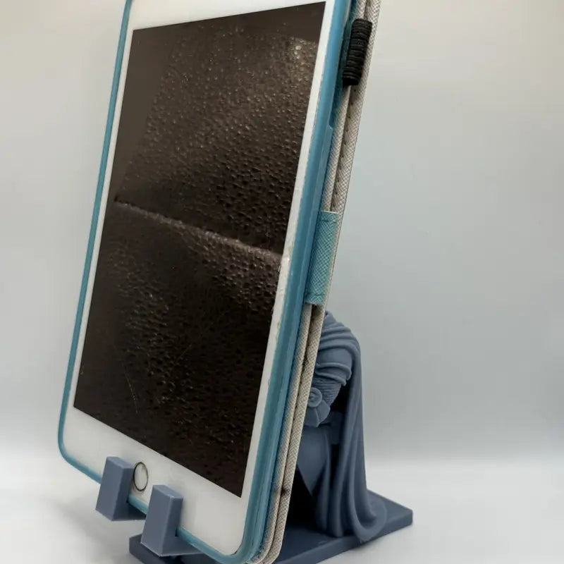 Medieval Knight Cell Phone Holder - Desktop Warrior Armor Stand for Gaming & Decor