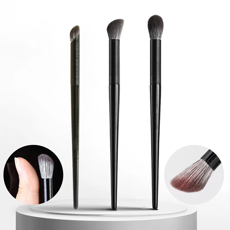 Angled Contour Makeup Brush for Nose & Eye Shadow - Cosmetic Tool