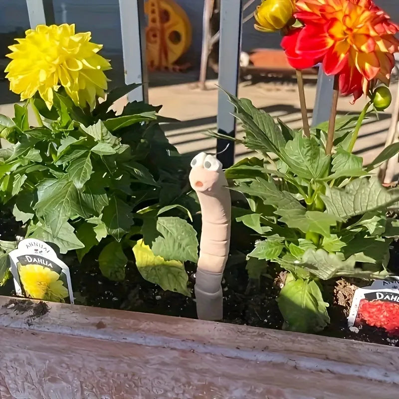 Cute Thirsty Worm Plant Decor for Indoor & Outdoor Gardens - Playful Ornament