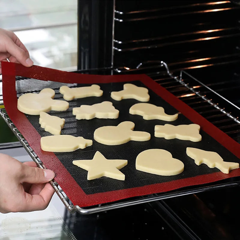 Perforated Silicone Baking Mat Non-Stick Oven Liner for Cookies Bread Macarons
