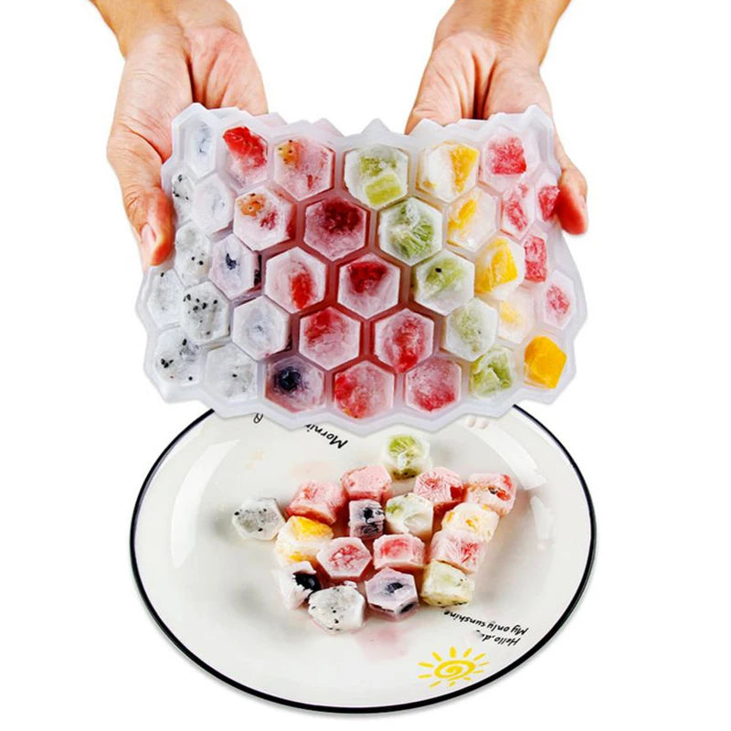 Food Grade Silicone Honeycomb Ice Cube Mold with Cover - Reusable & Easy Removable