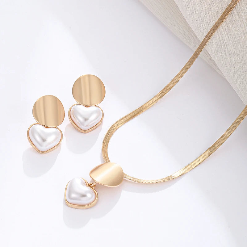 Heart Shaped Pearl Jewelry Set for Women - Earrings and Necklace