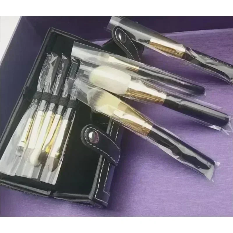 Professional Cosmetic Makeup Brush Set - 9 Pieces with Black or Green Handles