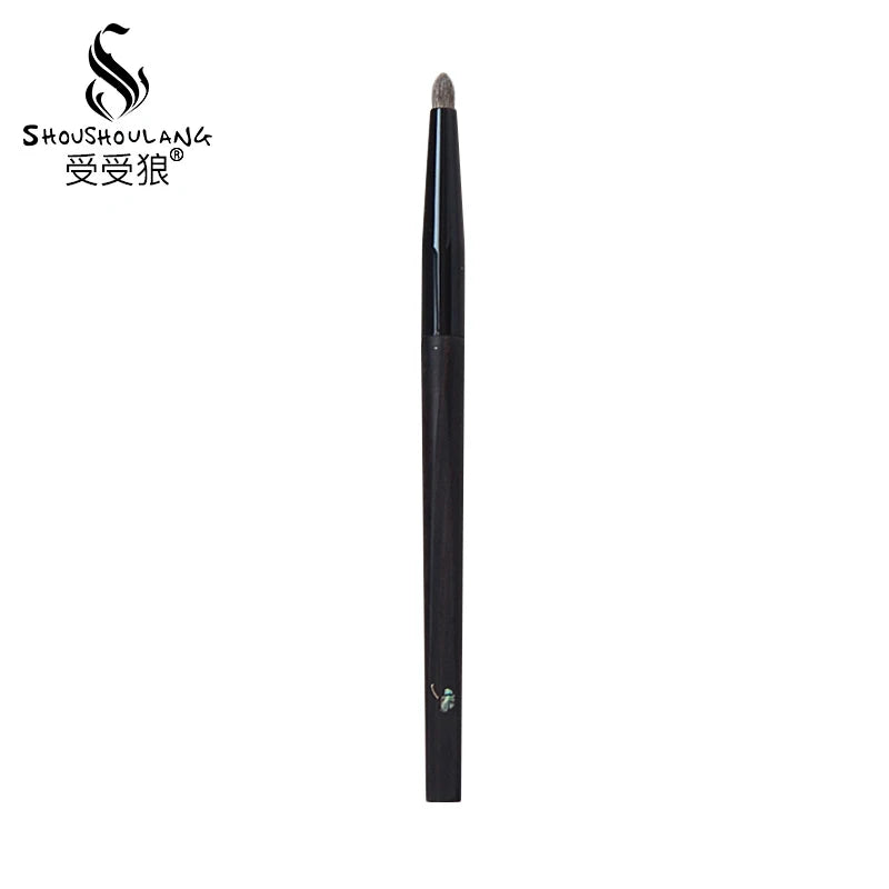 Small Tapered Makeup Brush - Eye Shadow Blending Brush with Goat & Squirrel Hair