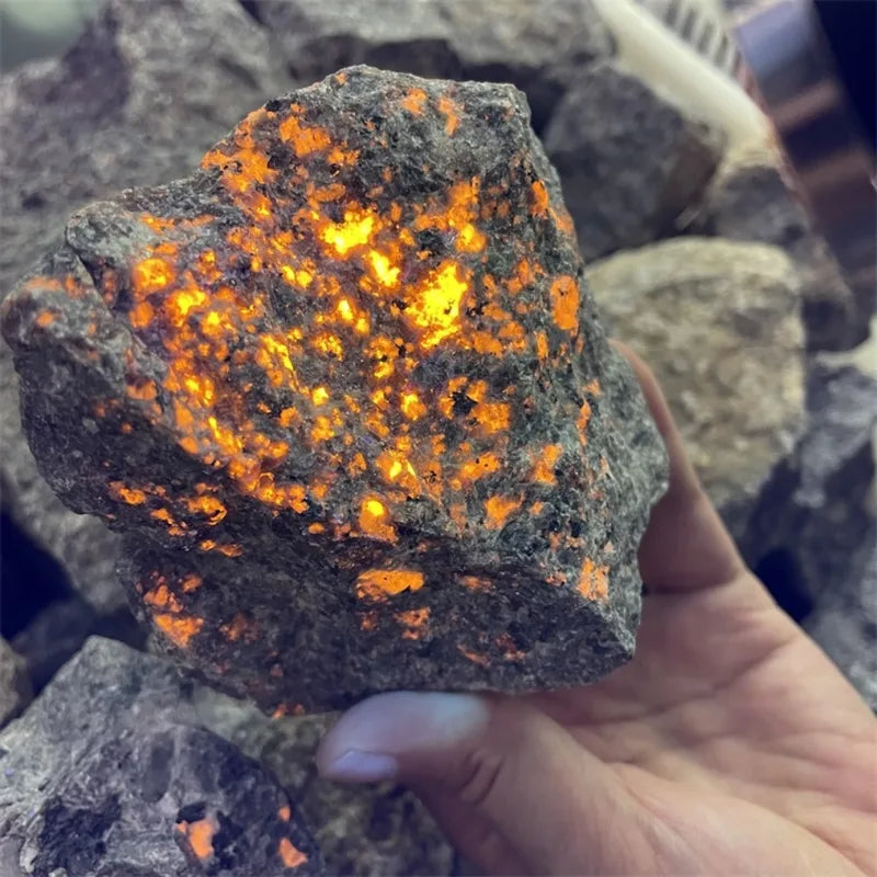 Natural Fluorescent Rock Specimens - Fluorescent Stones for Home Decor & Aquarium
