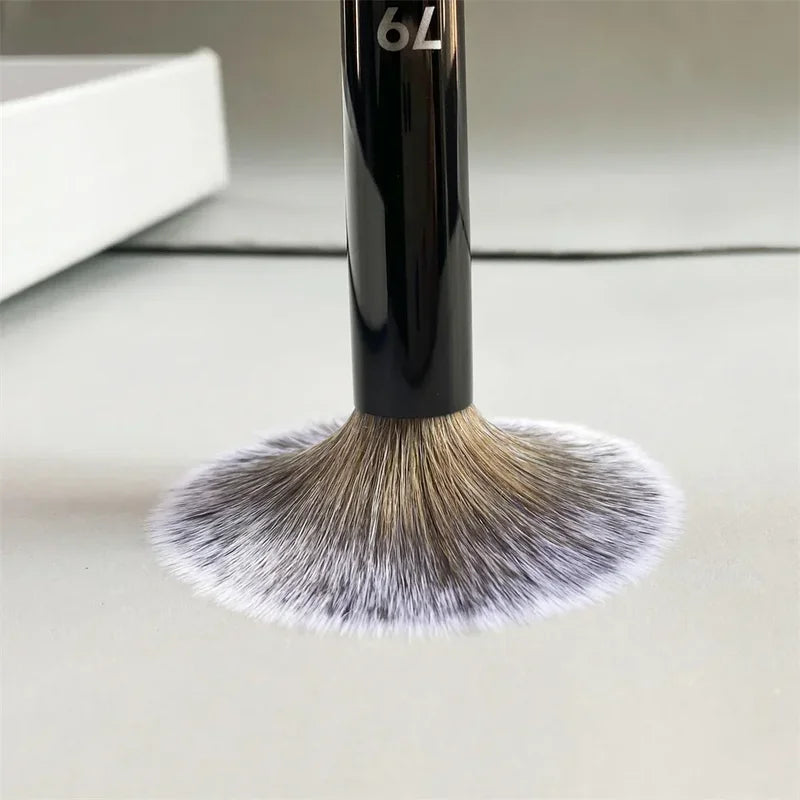 Powder Contour Brush - Soft Synthetic Tapered Makeup Brush for Sculpting & Blending