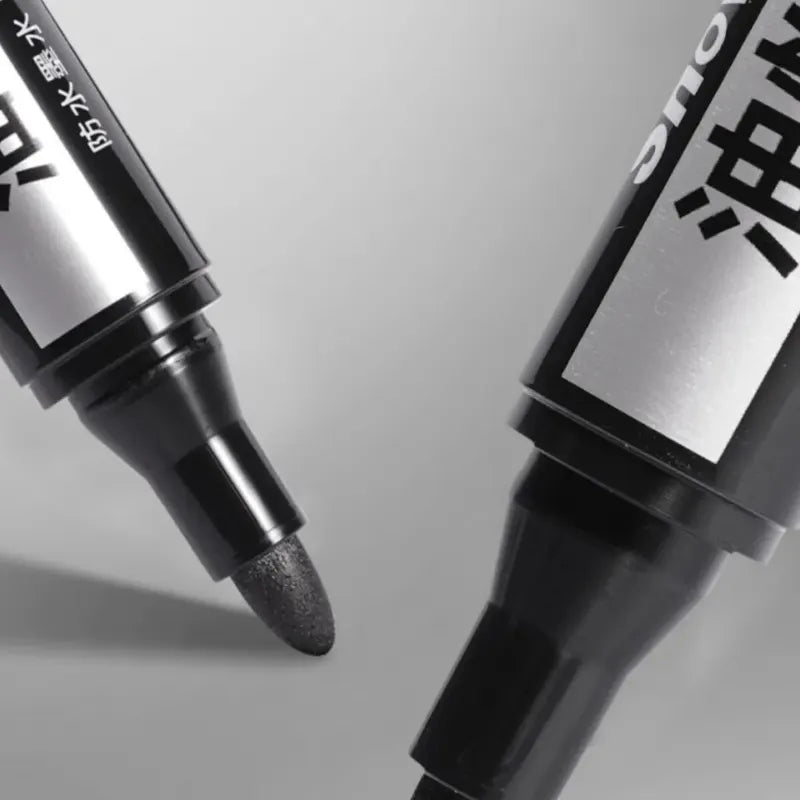 Oil-Based Paint Markers Set - Waterproof & Quick Dry for Rock, Wood, Fabric, Glass