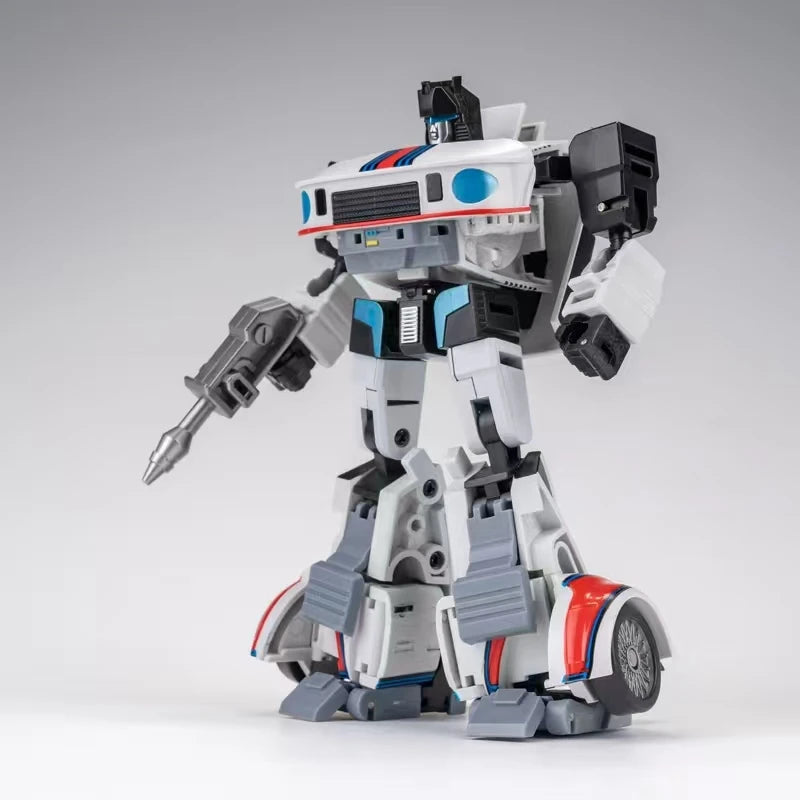 16.5cm Action Figure Robot Model Toy - Scale Car SS Transformation FD-01