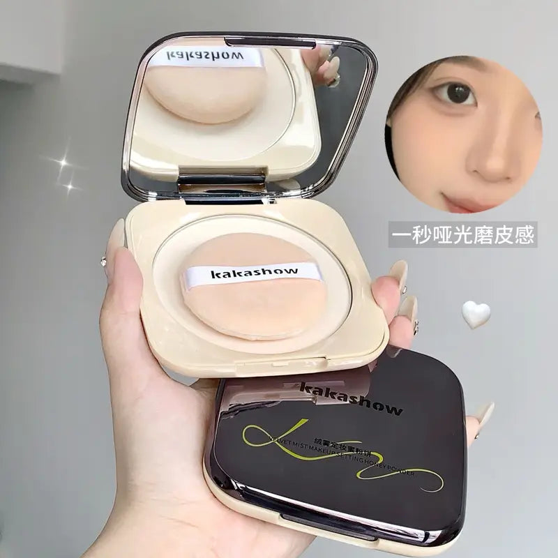 Oil-Control Brightening Face Powder with Mirror Compact for Flawless Matte Finish