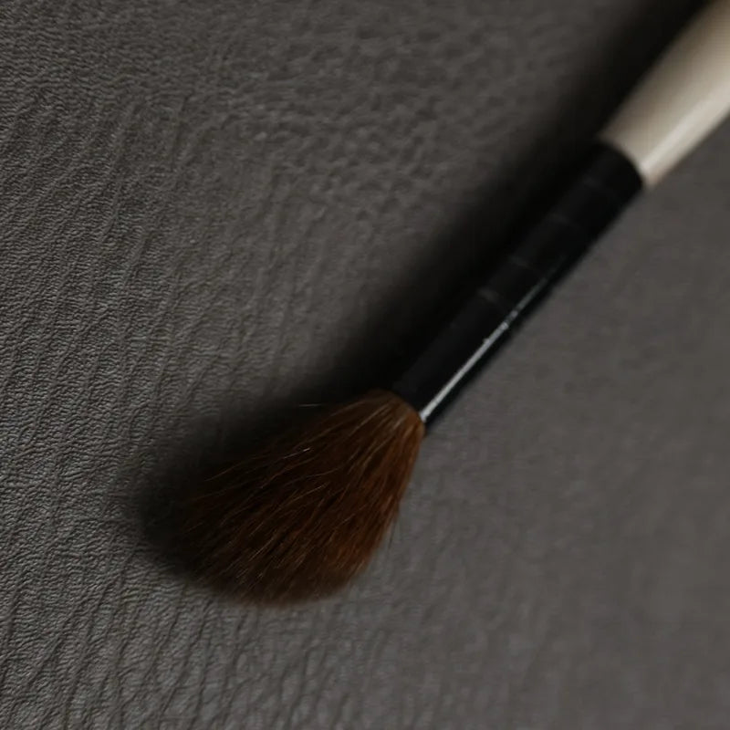 Qiaolianggong Red Squirrel Fur Makeup Brush for Face & Blush
