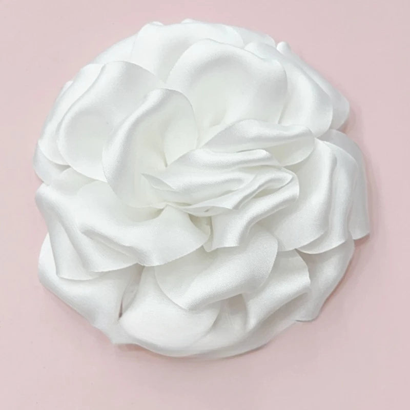 Handmade Fabric Rose Brooch for Women - Korean Fashion Lapel Pin, Wedding & Party Accessory