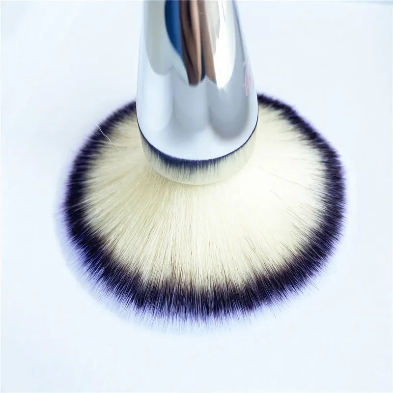 Jumbo Fluffy Powder Brush #211 - Large Round Face & Body Makeup Brush