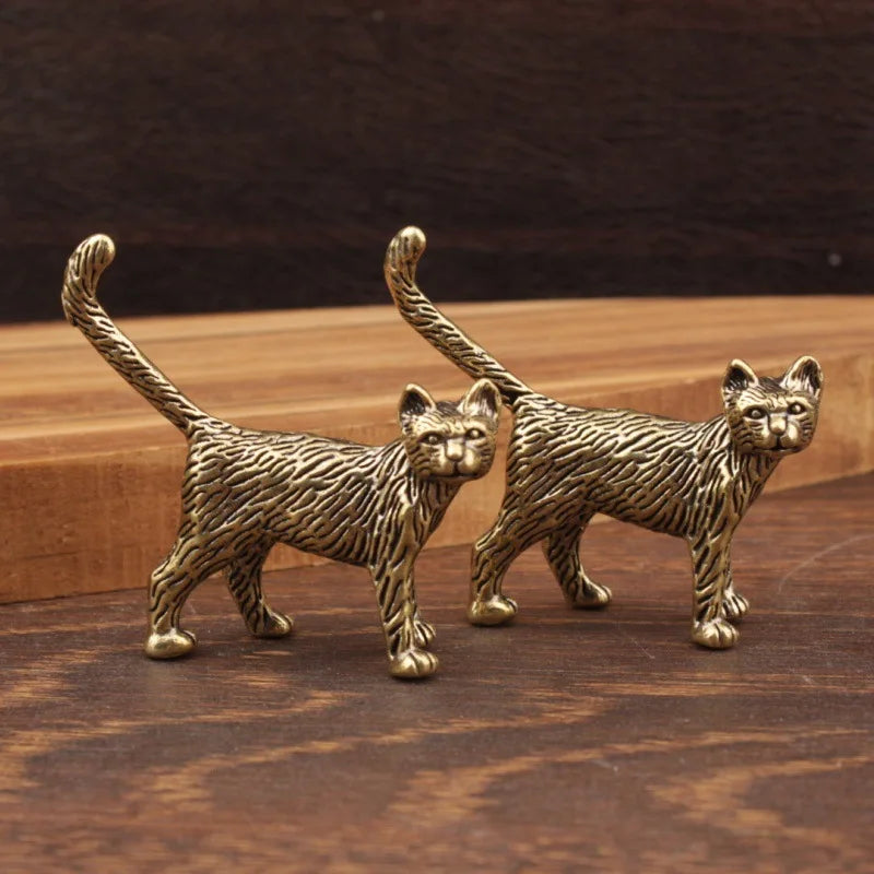 Retro Brass Cat Figurine Metal Animal Home Decor Cute Long-Tailed Cat Miniature Ornament