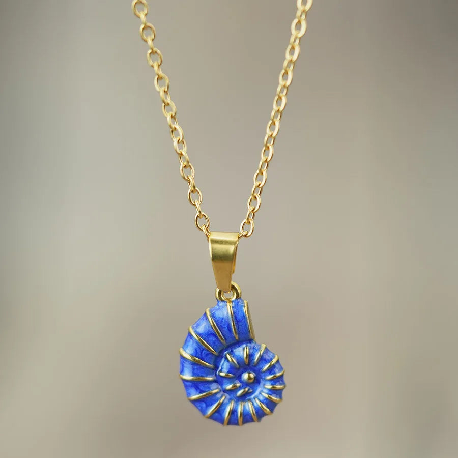 Ocean Conch Shell Pendant Necklace for Women - Stainless Steel Dripping Oil Collar Jewelry, 50cm