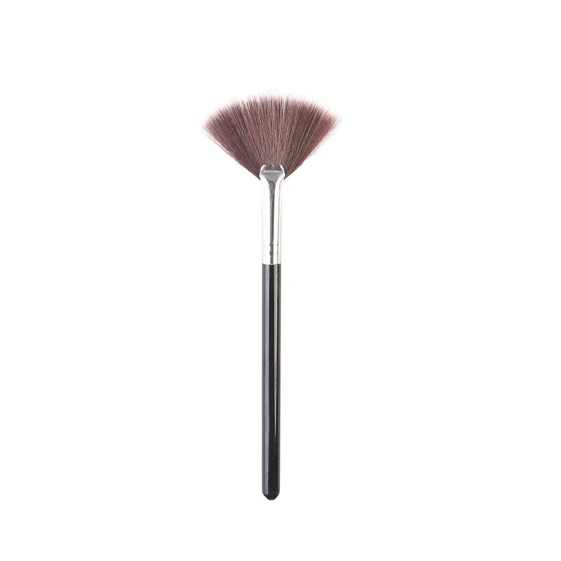 5-Piece Facial Makeup Brush Set with Wooden Handles and Soft Fiber for Glycolic Peel Masks