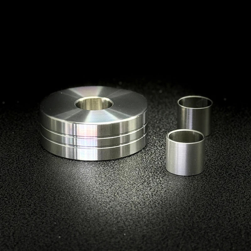316L Stainless Steel Razor Stand with Variable Diameter Base for Men’s Grooming