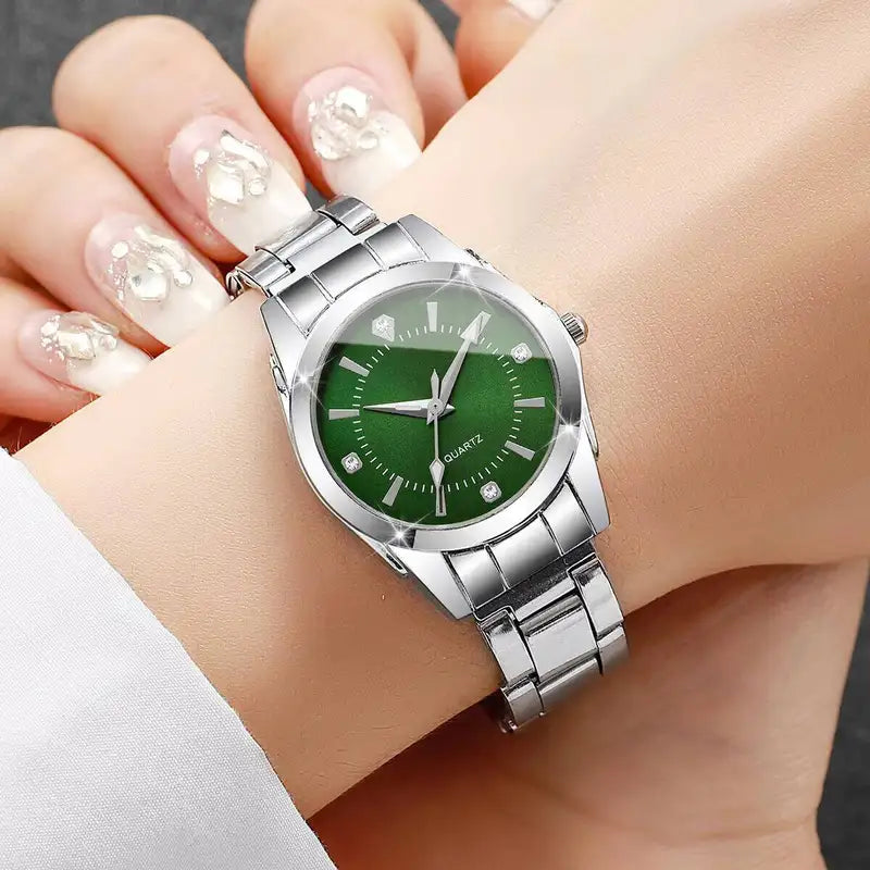 Fashion Rhinestone Women Watches Casual Quartz Wrist Watch - Multiple Colors
