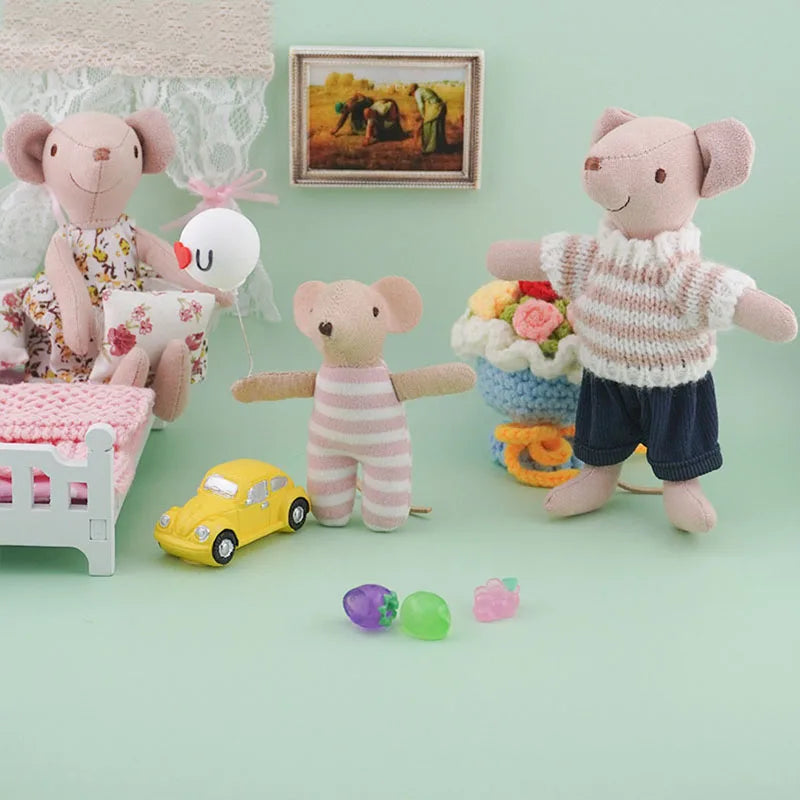 12 Scale Interchangeable Mini Mouse Dollhouse Accessories Set - Festive Decor & Gift