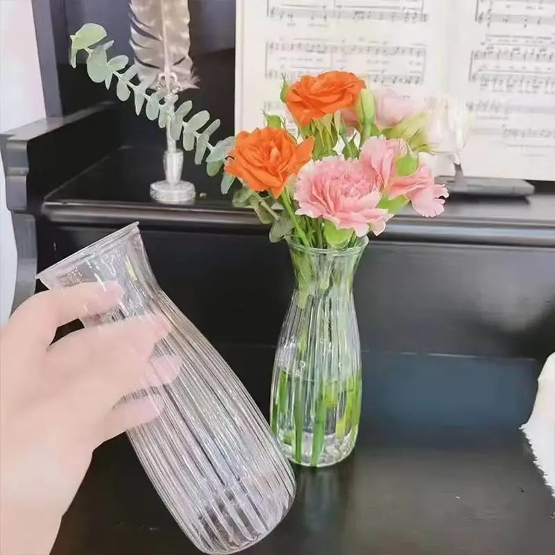 Plastic Flower Vase - Transparent Geometric Design for Home & Office Decor