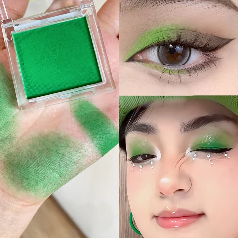 Monochrome Christmas Brightening Eyeshadow Tray for All Skin Tones