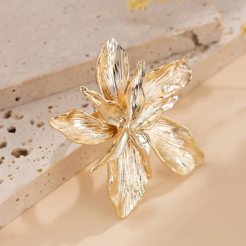 Exaggerated Large Petal Flower Ring for Women - Vintage Geometric Adjustable Jewelry