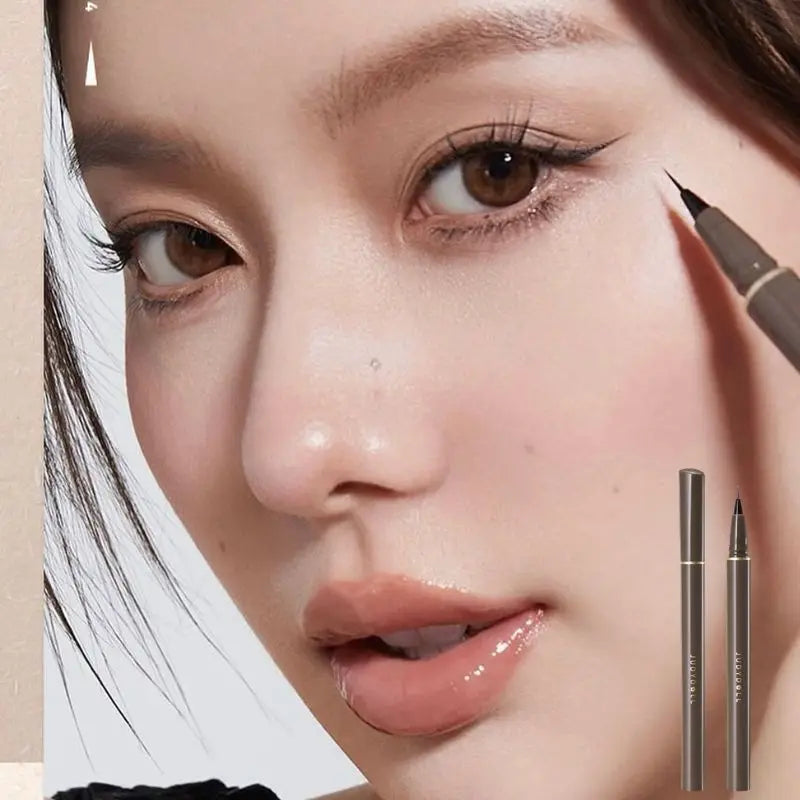 Liquid Eyeliner Pen - Ultra-Fine Tip Waterproof Smudge-Proof Long-Lasting Makeup
