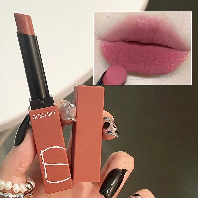 Waterproof Matte Lip Gloss & Lipstick Set - Nude Red & Sexy Tints