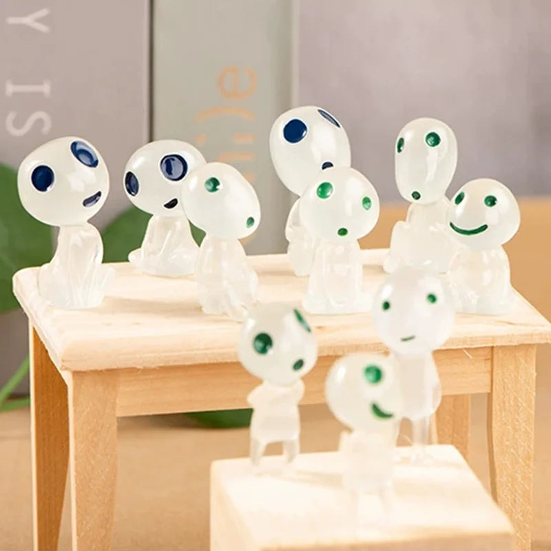 Glow-in-The-Dark Miniature Tree Spirits for Micro Landscape Decoration - 10pcs