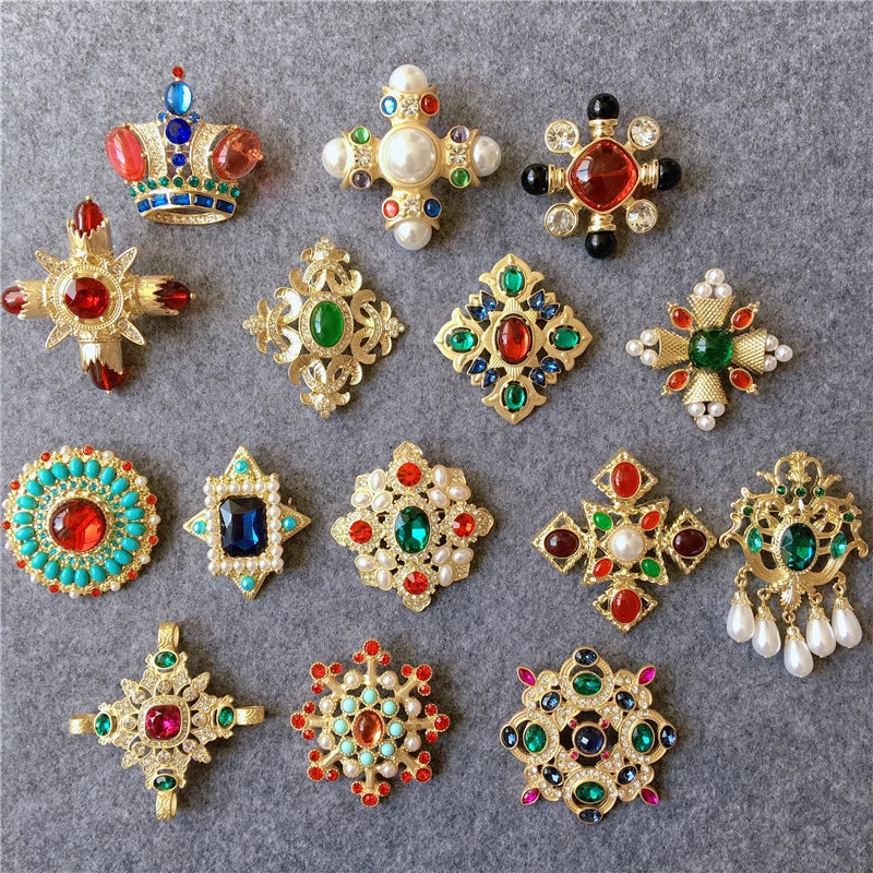 Retro Baroque Gemstone Brooch for Women - Luxury Palace Dress Accessory