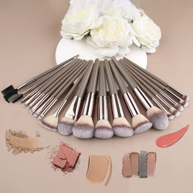 Makeup Brushes Set with Soft Nylon Bristles - Foundation Eyeshadow Blush Highlighter Concealer Kabuki Blending Tools