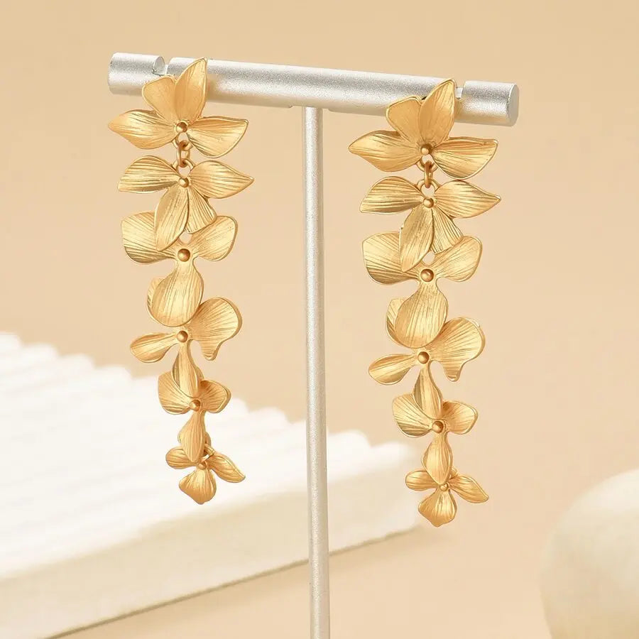 Gold Metal Leaf Flower Drop Earrings for Women - Vintage Dangle Jewelry Gift