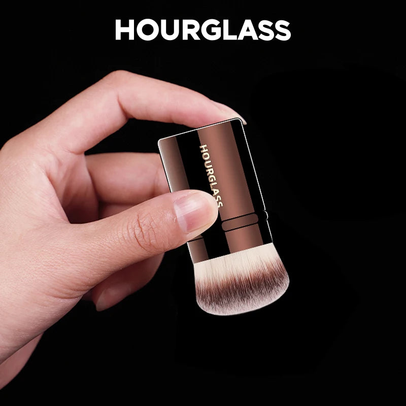 Retractable Blush Brush - Soft Skin-Friendly Fiber Hair Makeup Tool