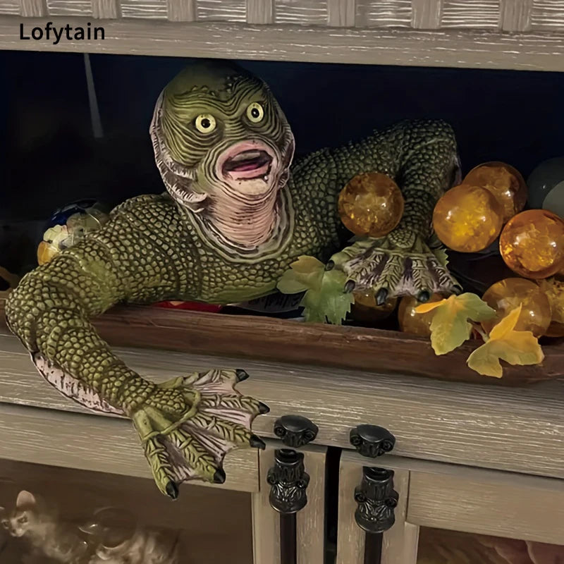 Creature from the Black Lagoon Monster Lizard Model Decoration for Halloween & Outdoors