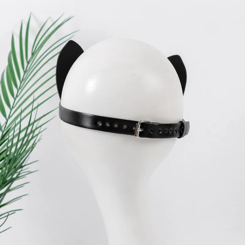 Edgy Cat Girl Rivet PU Half Face Mask for Halloween Cosplay Party