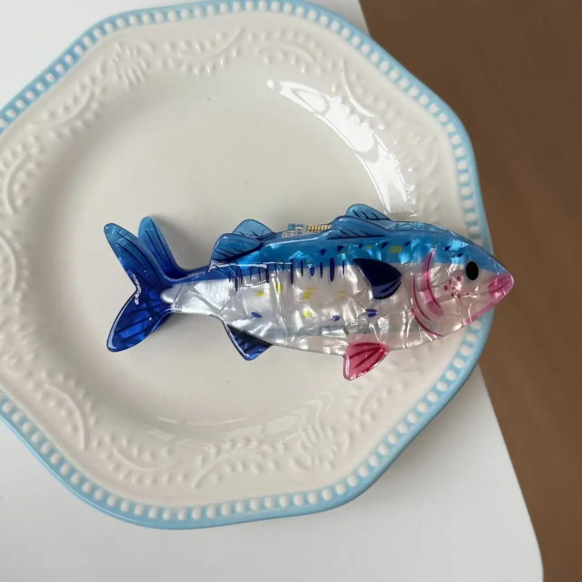 Cute Fish-Shaped Back-of-Head Hair Clip - Small Hair Accessory for Daily Wear
