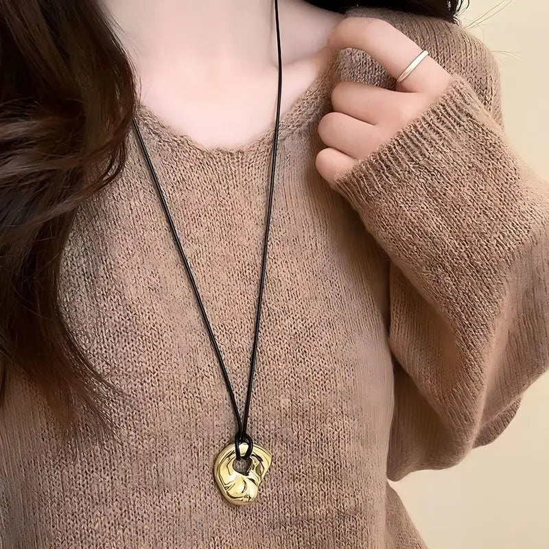 Trendy Irregular Metal Pendant Necklace for Women and Couples with Adjustable Snake Chain and Leather