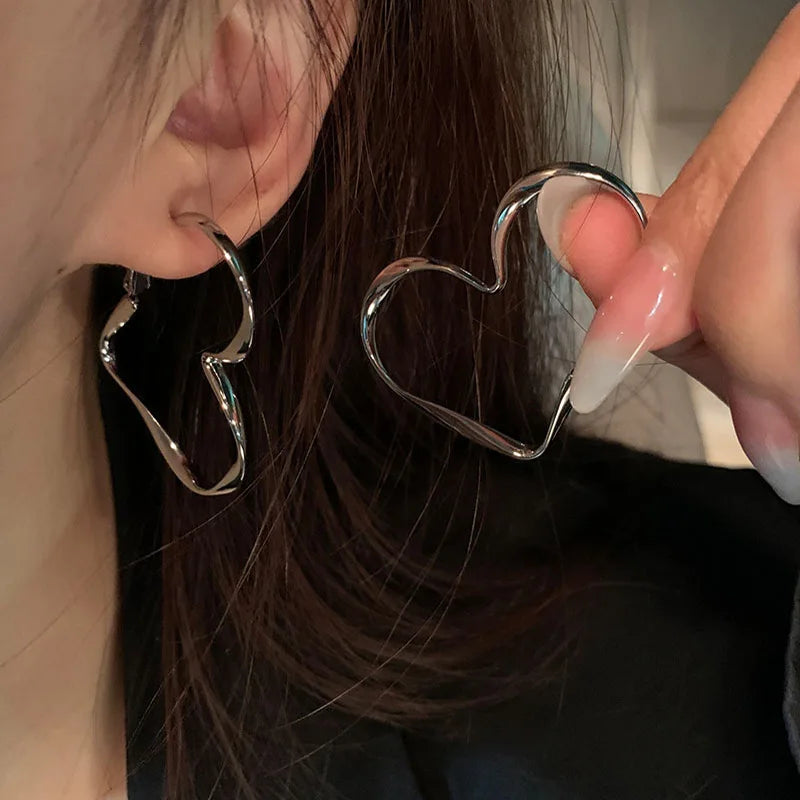 Women’s Exaggerated Heart Design Earring Cuff Set - Birthday Jewelry Gift