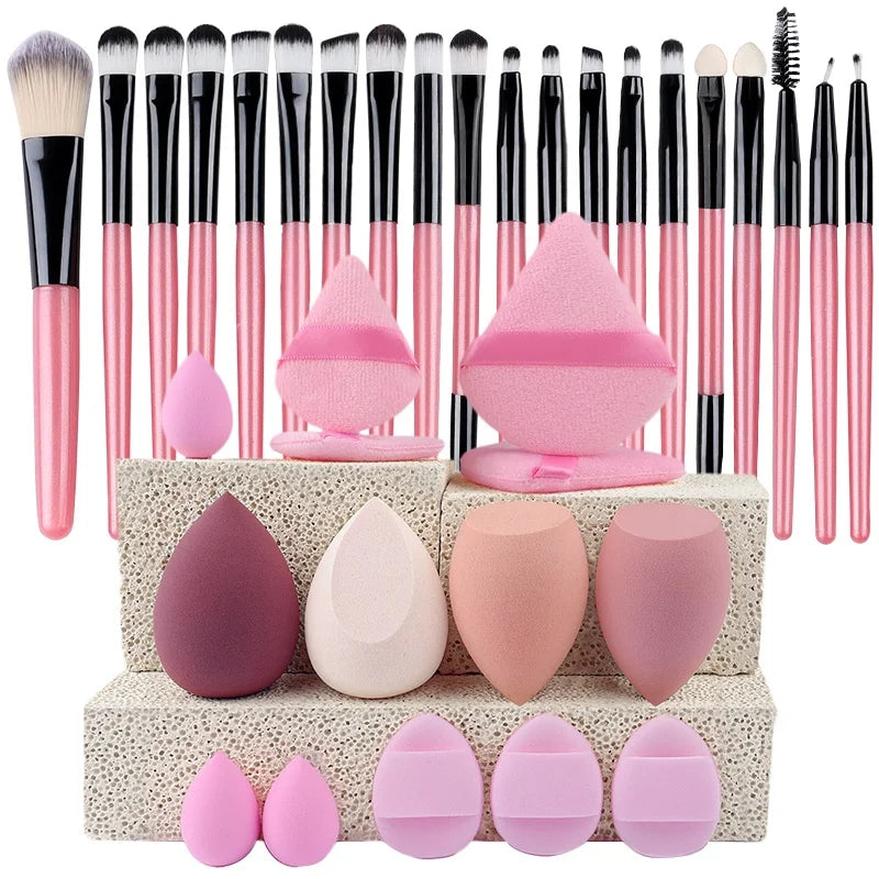 20-Piece Makeup Brush Set with Face and Eye Brushes - Professional Cosmetic Tools