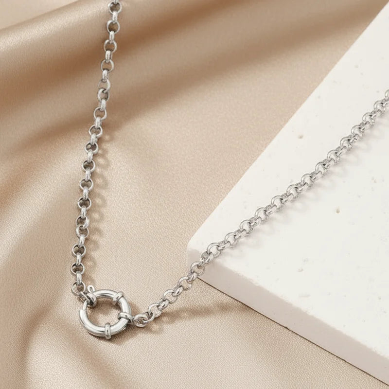 Minimalist Stainless Steel Necklace with Unique Collarbone Design – Versatile Jewelry Accessory