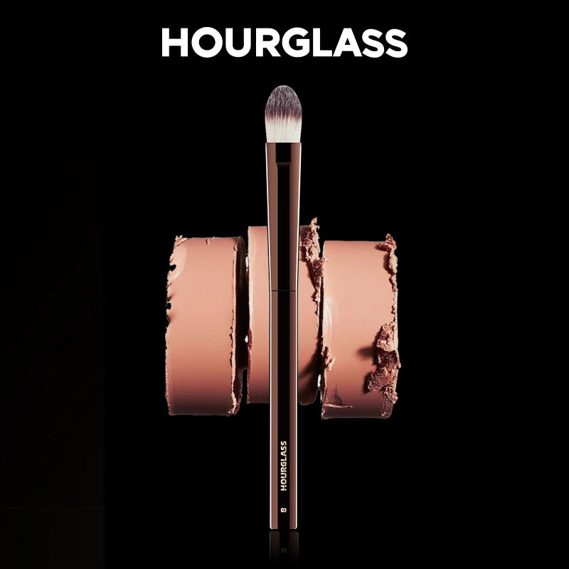 Large Concealer Makeup Brush - Soft Fiber Face Brush for Covering Flaws