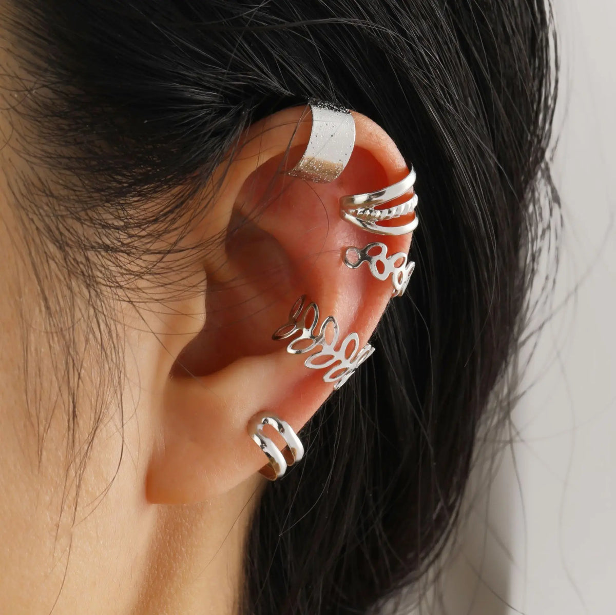 Minimalist Stainless Steel Clip Earrings for Women No Piercing Gold & Silver Tones